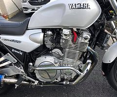 Yamaha XJR 1300 - Image 3/4