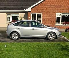 Ford Focus 1.6 2011 - Image 4/8