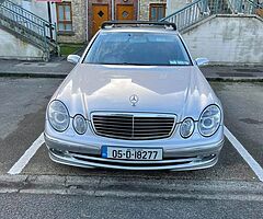 Mercedes W211