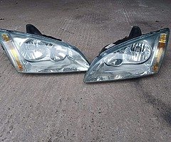 Ford focus hedlight