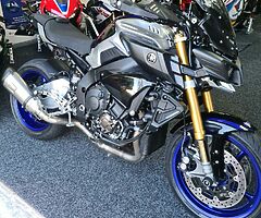 2021 Honda CBR - Image 4/10