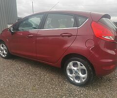 Ford Fiesta 1.4 TDCI - Image 5/8