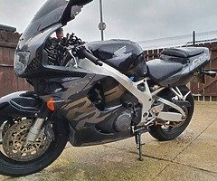 1998 Honda CBR - Image 4/10