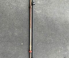 2 barbells and 2 clips