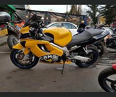 2000 Honda CBR