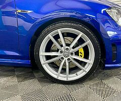 2016 Volkswagen  Golf R DSG 2.0 4Motion - Image 8/10