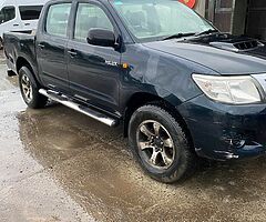 Hilux 12 reg