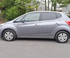 Hyundai ix25 1.4 CRDi VAN - Image 6/10