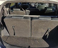2014 Kia Carens Eco Dynamics 1.7 TDi 7 seater - Image 6/8