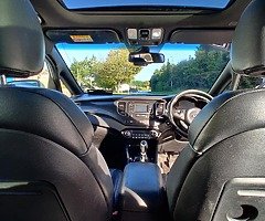 2014 Kia Carens Eco Dynamics 1.7 TDi 7 seater - Image 7/8