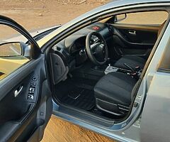 هيونداى الينترا الجمل ٢٠٠٧ سماوى اوتوماتيك حاله شاذه جدا عداد ١٦٠ الف km - Image 10/10