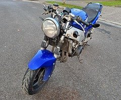 Yamaha YZF 600R Thundercat Streetfighter