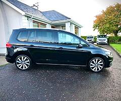 2016 Volkswagen Touran - Image 3/9