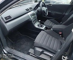 2006 VW Passat  Estate  FOR BREAKING - Image 3/9