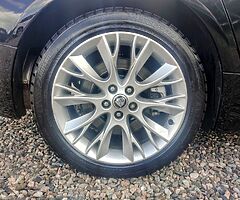 2013 Jaguar XF - Image 7/10