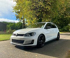 2014 Volkswagen Golf Mk7 HighLine 1.6 TDI Bluemotion
