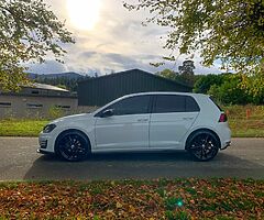 2014 Volkswagen Golf Mk7 HighLine 1.6 TDI Bluemotion - Image 8/10