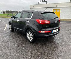 KIA Sportage 1.7cdti EcoDynamics - Image 4/9