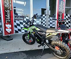 2022 Stomp 500W 36V kids electric Mx bike - Image 7/10