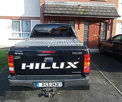 Toyota Hilux Incredible 3.0L taxed & CVRT - Image 3/9