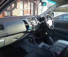 Toyota Hilux Incredible 3.0L taxed & CVRT - Image 8/9