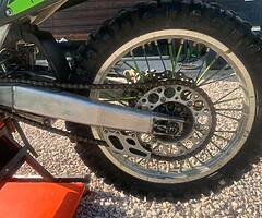 Kawasaki KX250f 2006 - Image 5/8