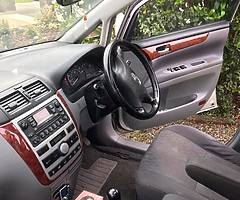 Toyota avensis 03 NO NCT