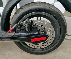 300W 36V Electric scooter - Image 7/8