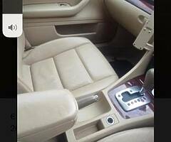 Car - Image 8/10