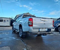 Mitsubishi L200... 2021... CREW Cab... - Image 4/10