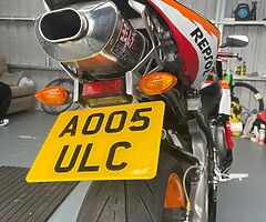 2005 Honda CBR - Image 3/9