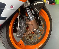 2005 Honda CBR - Image 4/9