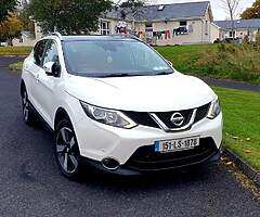 2015  NISSAN QASHQAI