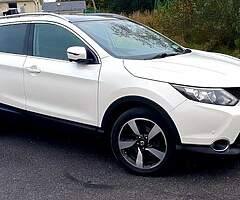2015  NISSAN QASHQAI