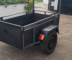 Car trailer