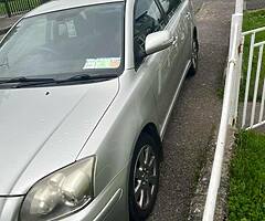 Toyota avensis - Image 5/8