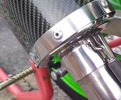 Old line Akrapovic/ Skorpion carbon end can