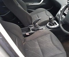 Peugeot 308 - Image 7/10