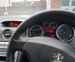 Peugeot 308 - Image 8/10