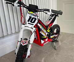 2018 Oset  12.5R - Image 5/5