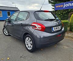 2015 Peugeot   208 - Image 8/10