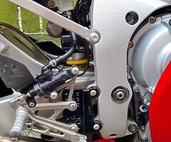 2001 Yamaha YZF-R - Image 4/8