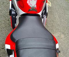 2001 Yamaha YZF-R - Image 6/8