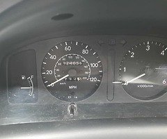 Toyota Corolla - Image 4/4