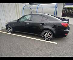 Lexus is200D