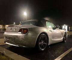 BMW Z4 roadster (inline 6  manual)
