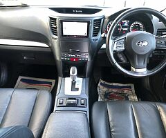 2014 SUBARU OUTBACK 2.0 DIESEL 4WD AUTOMATIC - Image 1/8