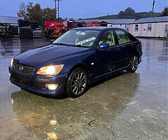 2004 Lexus IS 200