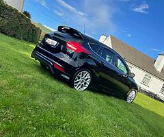 Ford Focus 1.5 TDCI Zetec S - Image 3/7