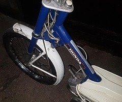 honda 50 moped total orignal 2 stroke running perfick english reg no book - Image 5/7